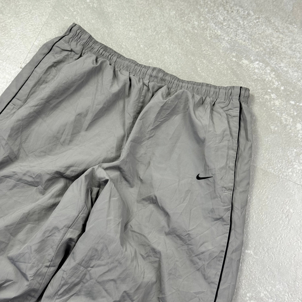 Vintage Nike Trackpants (XL)