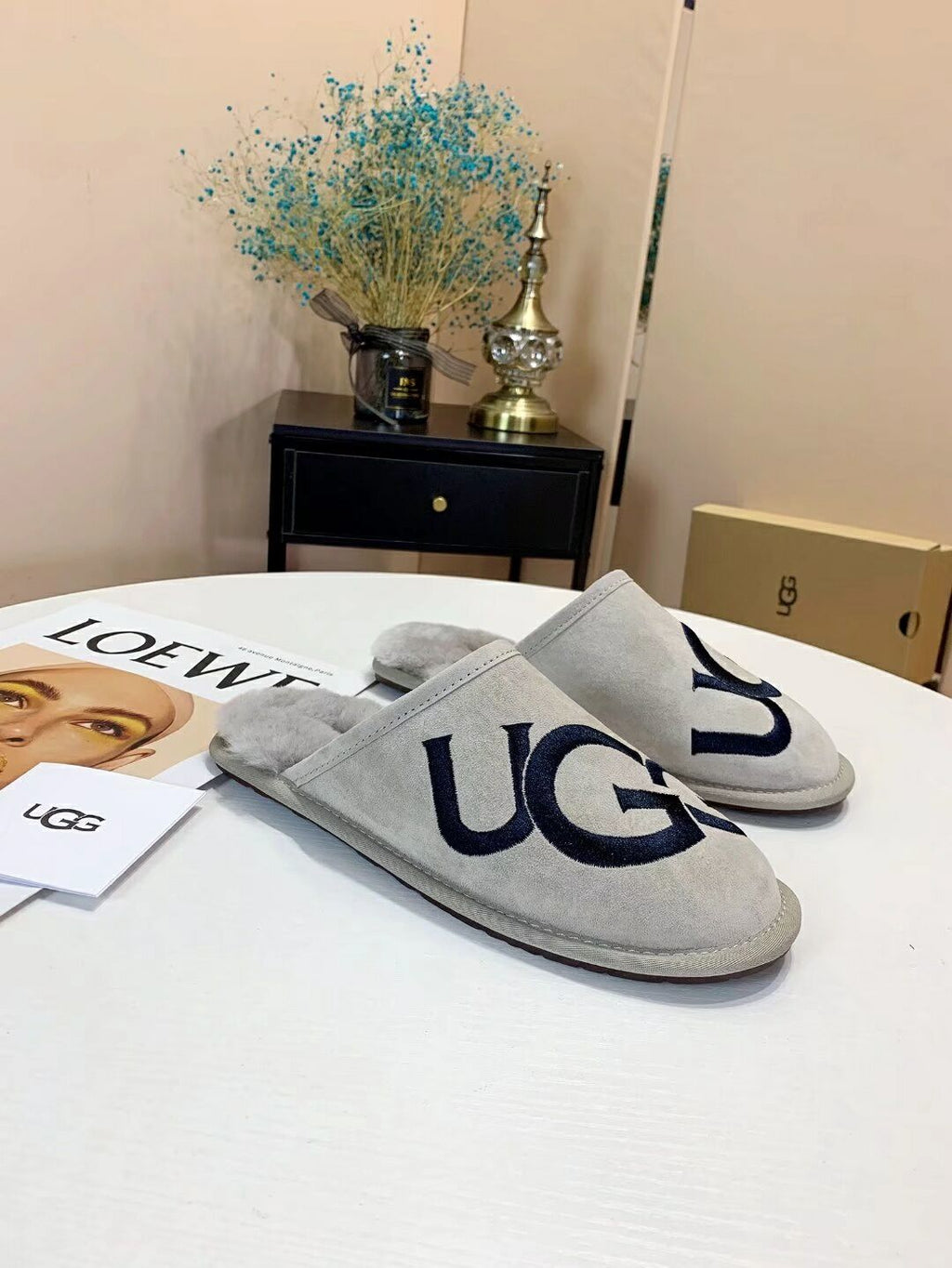 Grey G-Logo Indoor Slippers — New Arrival | In Stock