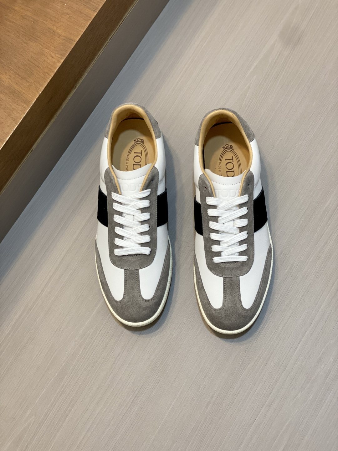TOD'S Men's Paneled Low-Top Sneakers