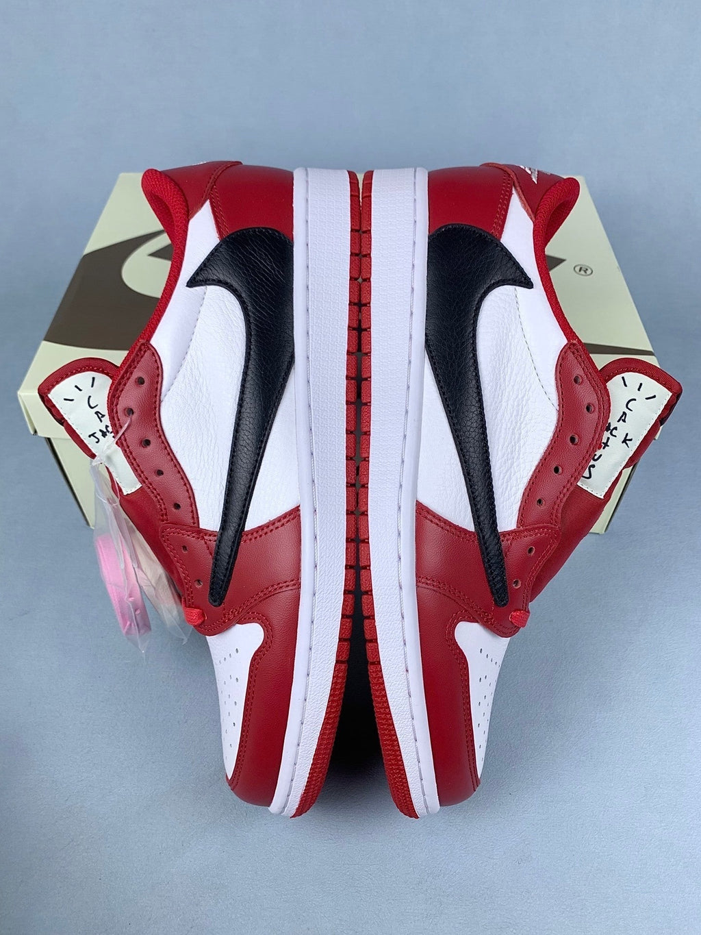 Air Jordan 1 Low Chicago White/Red Unisex Sneakers DM7866-101